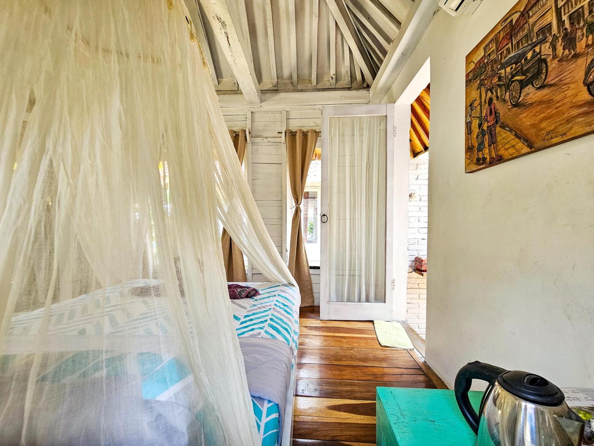 Janur Bungalow Magelang Chambre photo